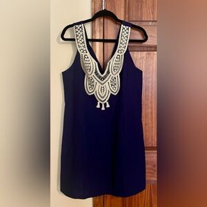 New with tag  Lilly Pulitzer LARGO True Navy Embroidered Shift Dress size 14